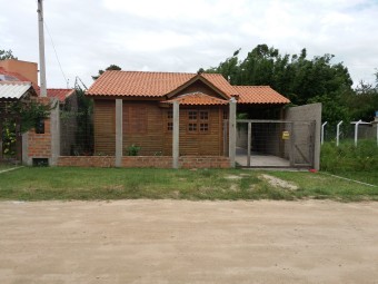 Perícia de verificação das conformidades técnicas e funcionais, em um imóvel misto em madeira e alvenaria. Cód.3830P