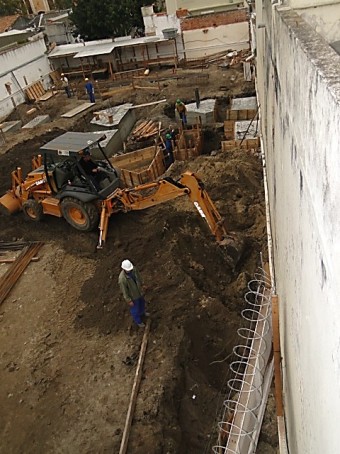Verificação das conformidades técnicas e funcionais visando a descrição e o diagnóstico das patologias manifestadas em um sobrado residencial. Cód:3465L