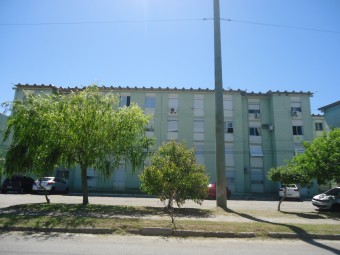 A perícia teve como finalidade a detecção da fonte causadora de infiltrações de umidade em um apartamento. Cód:3165L