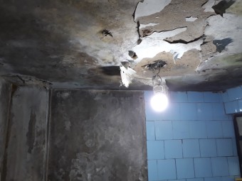 A perícia teve como finalidade a detecção da fonte causadora de infiltrações de umidade em um apartamento. Cód:3165L