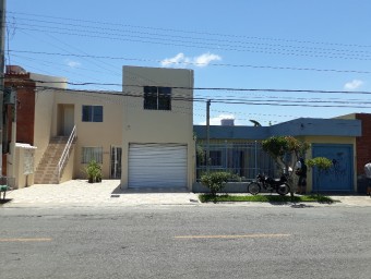 Verificação, descrição e diagnóstico das patologias encontradas no imóvel do Autor e o nexo causal com ampliação de prédio lindeiro. Cód:3425P