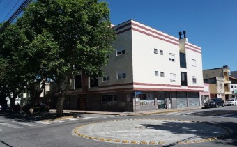 Perícia envolvendo recalque de fundações de um edifício de três pavimentos. Cód:3665P