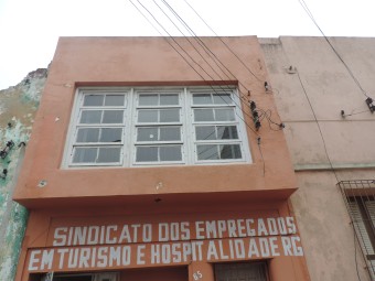 Verificação, descrição e disgnóstico das patologias manifestadas em um imóvel assobradado. Cód:3007P