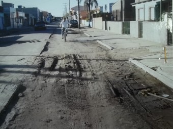 Verificação do nexo de causalidade entre as avarias no imóvel da Autora e as obras de ampliação da rede de esgotos praticados pela Ré. Cód:3875P