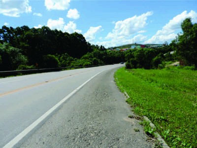  Percia que consistiu na verificao in loco das condies da pista de rodagem no local de um acidente ocorrido na BR392. Cd:3950