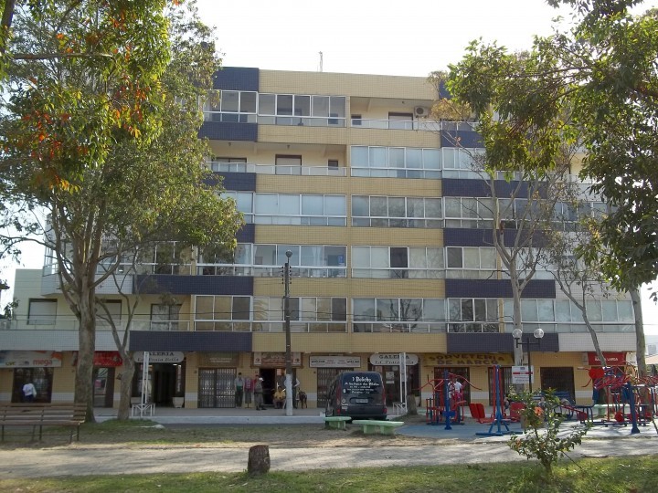 Perícia de patologias derivadas de infiltrações de umidade, no Condomínio Praia Bella. Cód:3140P